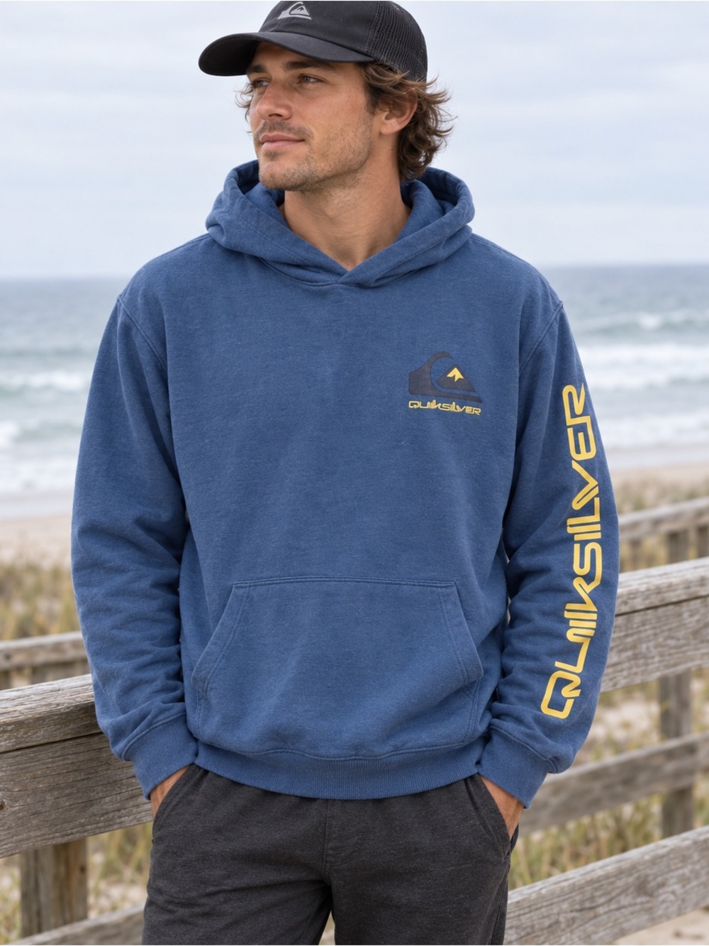 Quiksilver Men’s Blue & Yellow Logo Pullover Hoodie Size Large